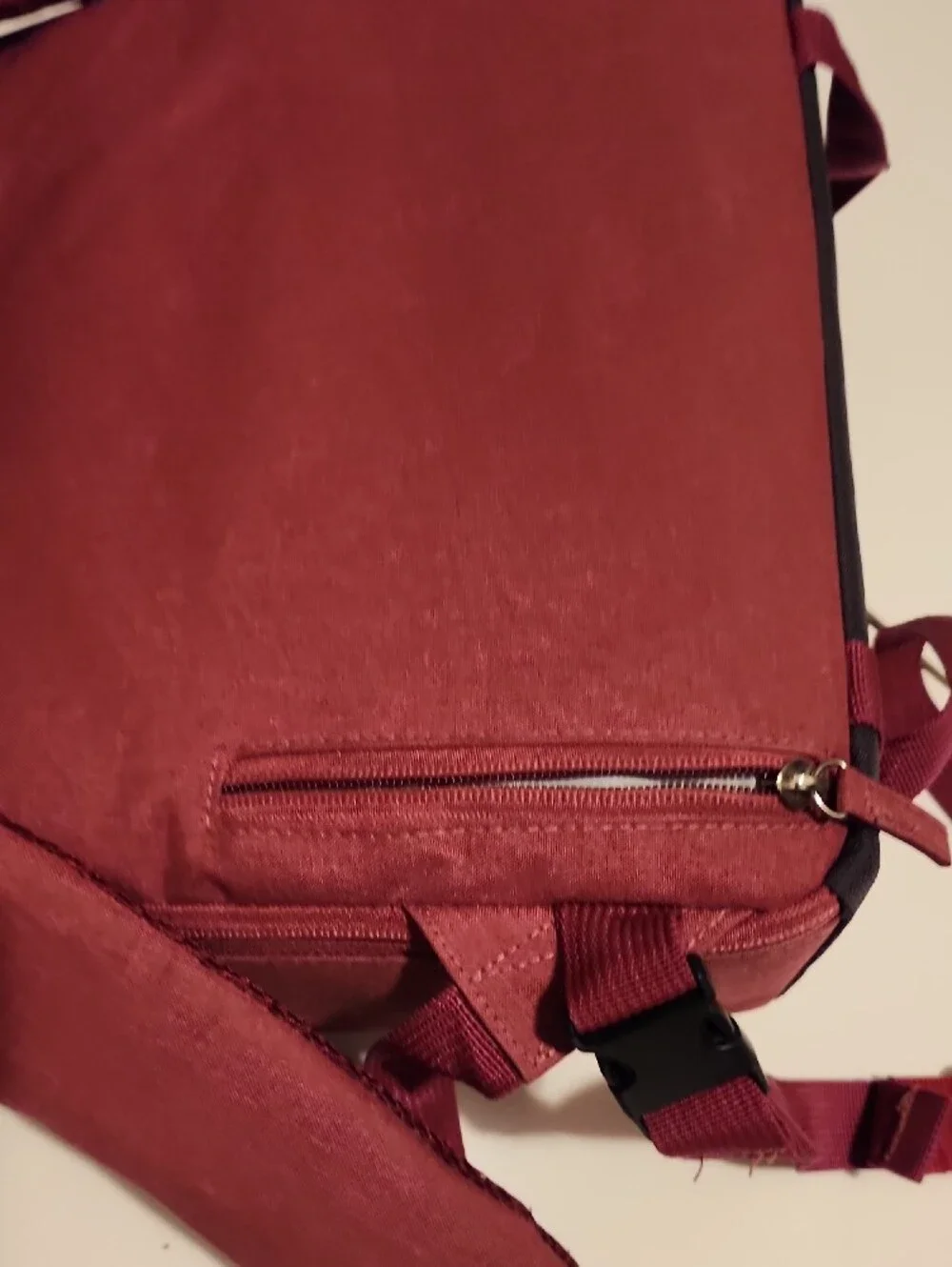 Beaspire Burgundy Multimedia Backpack